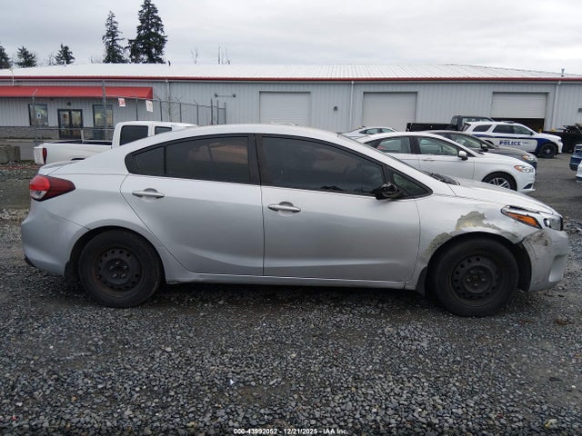 Aukcja sprzedaży 2017 Kia Forte Lx, vin: 3KPFK4A76HE133288, numer aukcji: 43992052