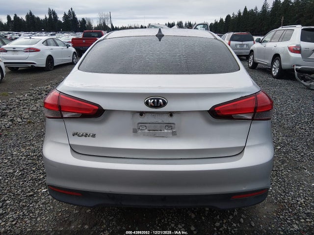 Aukcja sprzedaży 2017 Kia Forte Lx, vin: 3KPFK4A76HE133288, numer aukcji: 43992052