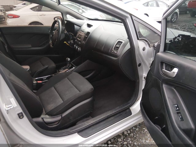 Aukcja sprzedaży 2017 Kia Forte Lx, vin: 3KPFK4A76HE133288, numer aukcji: 43992052