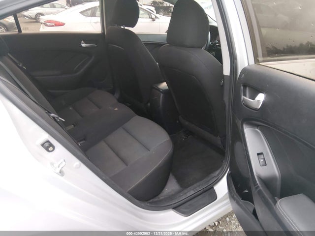 Aukcja sprzedaży 2017 Kia Forte Lx, vin: 3KPFK4A76HE133288, numer aukcji: 43992052