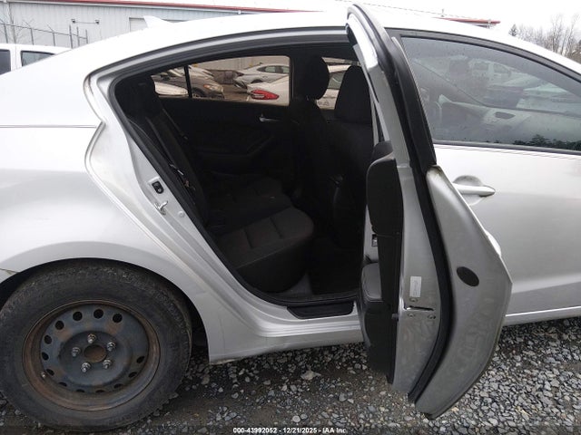 Aukcja sprzedaży 2017 Kia Forte Lx, vin: 3KPFK4A76HE133288, numer aukcji: 43992052