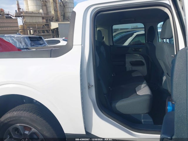 3FTTW8H32SRA83460 Ford Maverick Xlt