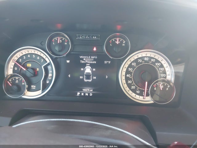 1C6RR6NT8HS782221 RAM 1500 Laramie 4x2 5&#039;7 Box