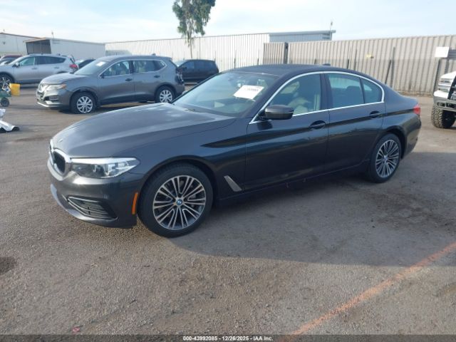 2019 BMW 530I WBAJA5C54KWW00037 Photo 1