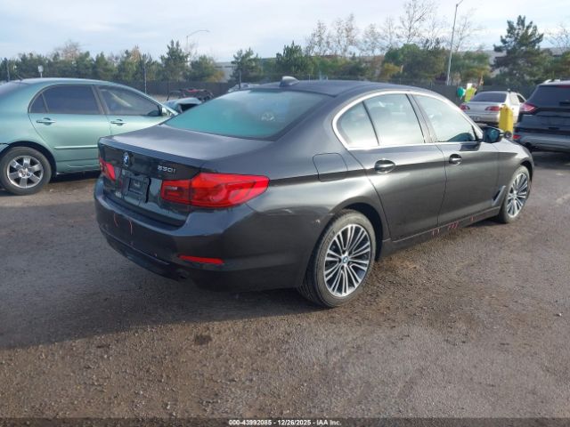 2019 BMW 530I WBAJA5C54KWW00037 Photo 3