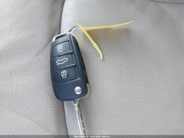 2011 AUDI Q7 WA1LGAFE2BD003490 Photo 10