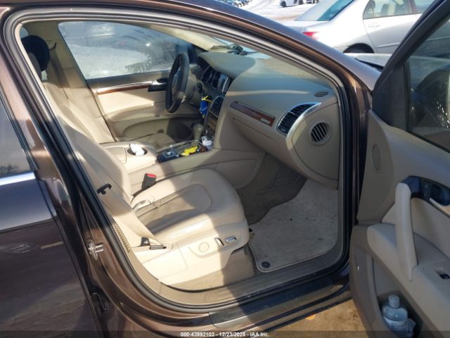 2011 AUDI Q7 WA1LGAFE2BD003490 Photo 4