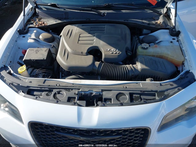 2020 Chrysler 300 Touring მანქანა იყიდება აუქციონზე, vin: 2C3CCAAG6LH159373, აუქციონის ნომერი: 43992118