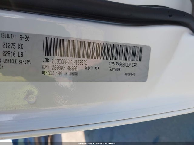 2020 Chrysler 300 Touring მანქანა იყიდება აუქციონზე, vin: 2C3CCAAG6LH159373, აუქციონის ნომერი: 43992118