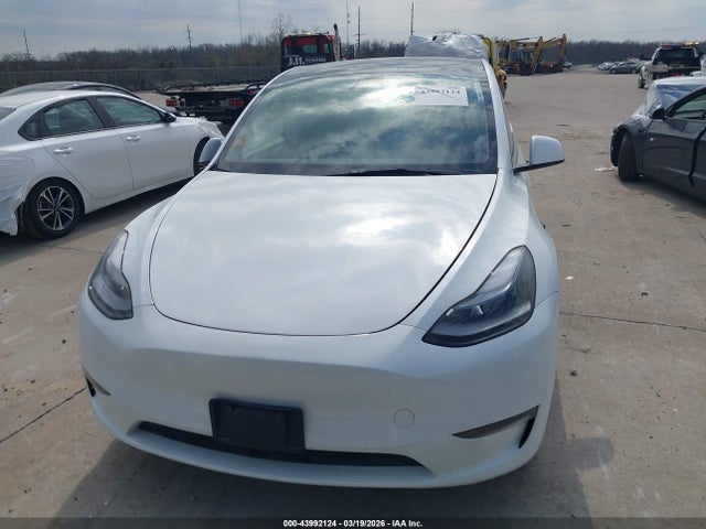 2023 Tesla Model Y Rwd მანქანა იყიდება აუქციონზე, vin: 7SAYGDED9PF964791, აუქციონის ნომერი: 43992124