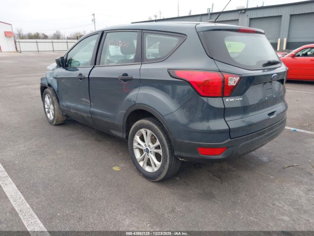 2019 FORD ESCAPE 1FMCU0F78KUB24529 Photo 2