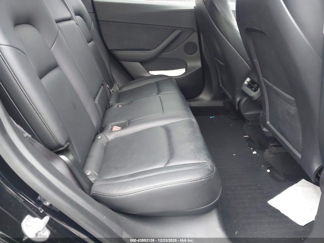 2021 TESLA MODEL Y 5YJYGDEE5MF064794 Photo 7