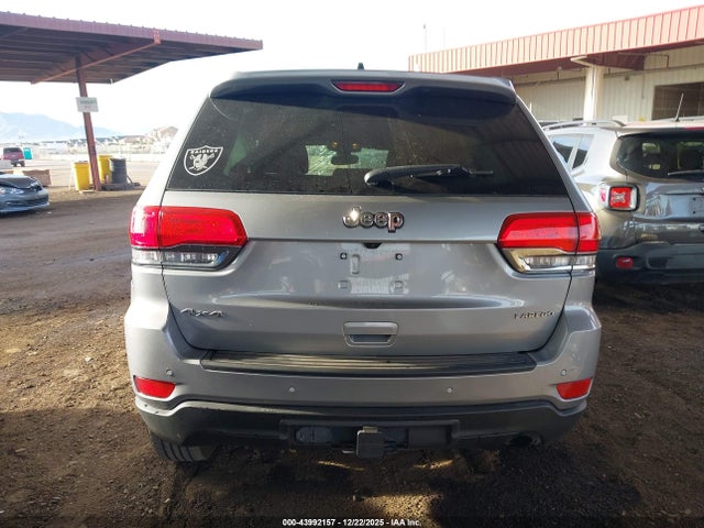 1C4RJFAG9HC913823 Jeep Grand Cherokee Laredo 4x4