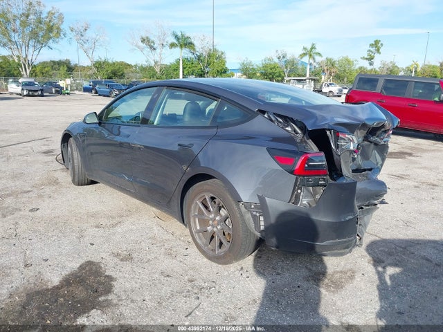 2023 TESLA MODEL 3 5YJ3E1EA8PF625330 Photo 2