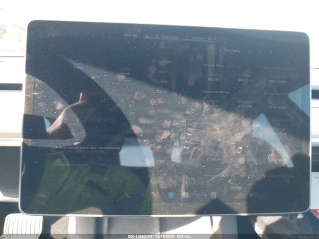 2023 TESLA MODEL 3 5YJ3E1EA8PF625330 Photo 6