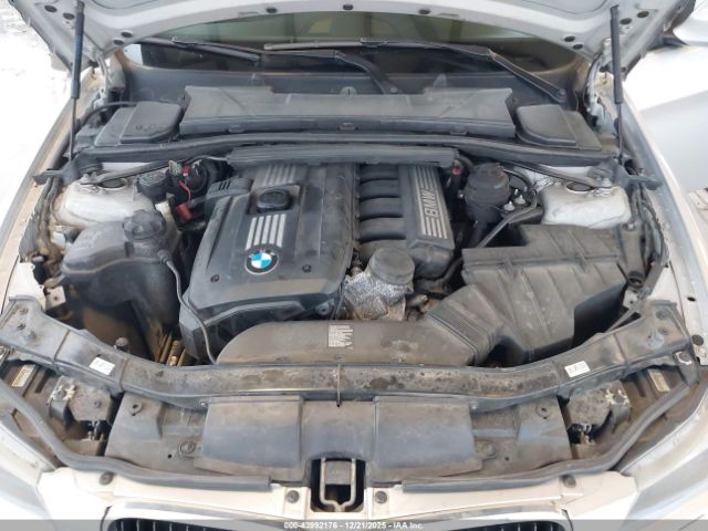 2011 BMW 328I WBAPK7C54BF086922 Photo 9