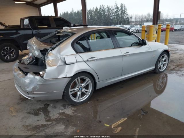 2011 BMW 328I WBAPK7C54BF086922 Photo 3