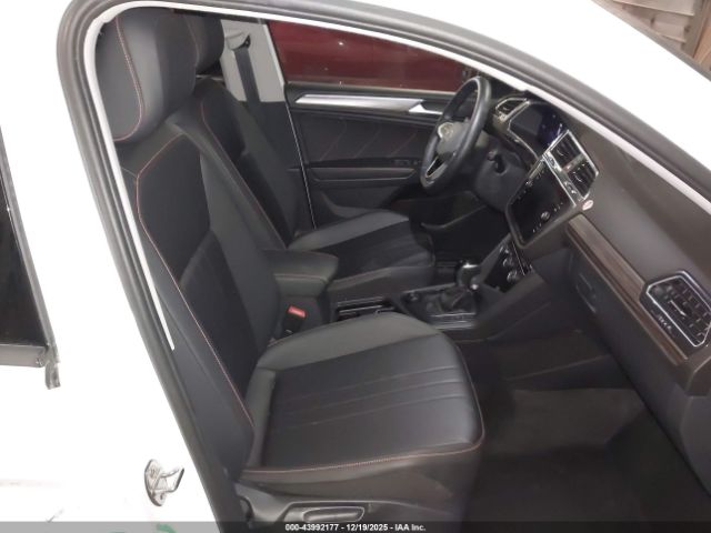 2024 VOLKSWAGEN TIGUAN 3VV5B7AX0RM234073 Photo 4