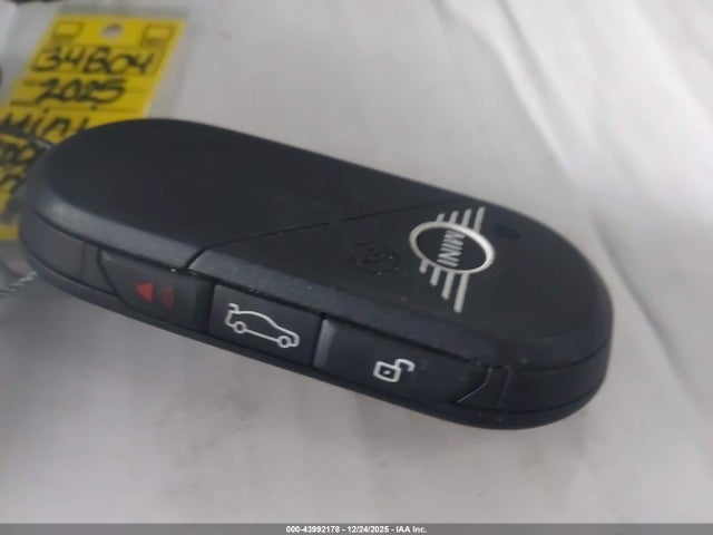 2025 MINI HARDTOP WMW43GD04S2X35130 Photo 10
