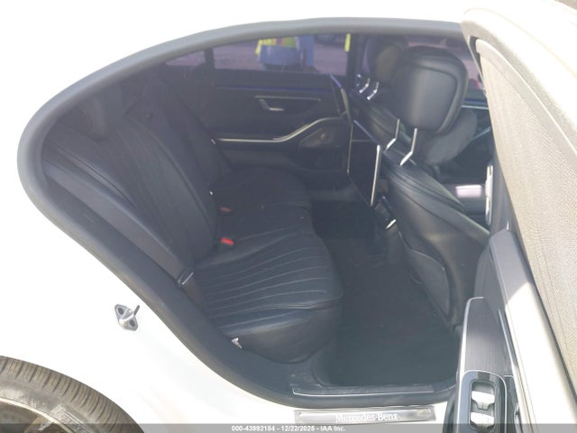 W1K6G6DB7PA167728 Mercedes-Benz S 500 4matic