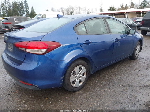 KIA FORTE LX 2018 3KPFL4A79JE205748 Image 4