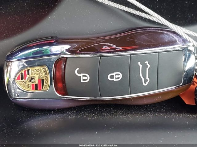 2018 PORSCHE CAYENNE WP1AA2A27JKA00398 Photo 10