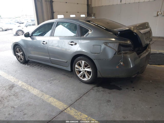 2015 NISSAN ALTIMA 1N4AL3AP1FC166176 Photo 2