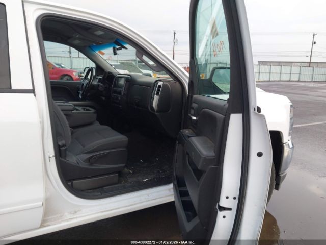 2018 CHEVROLET SILVERADO 1500 1GCVKREC6JZ214866 Photo 4