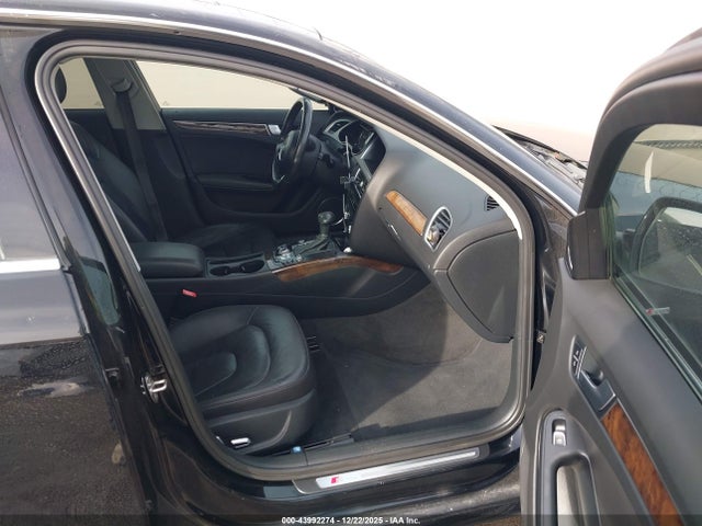 Продажа на аукционе авто 2015 Audi A4 2.0t Premium, vin: WAUEFAFL3FA070913, номер лота: 43992274
