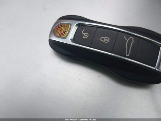 2018 PORSCHE PANAMERA E-HYBRID WP0AE2A71JL130270 Photo 10