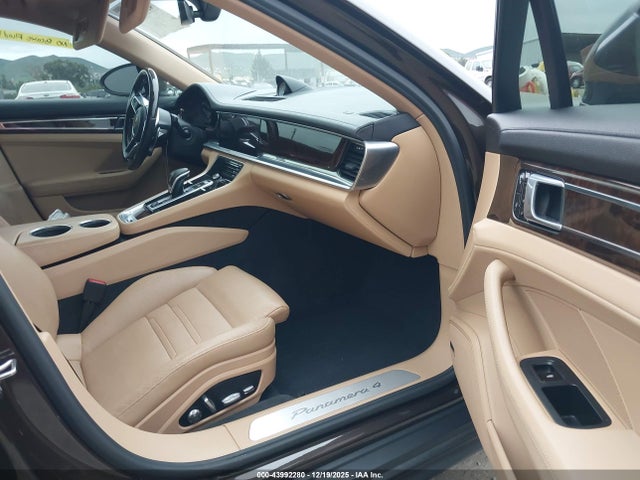 2018 PORSCHE PANAMERA E-HYBRID WP0AE2A71JL130270 Photo 4