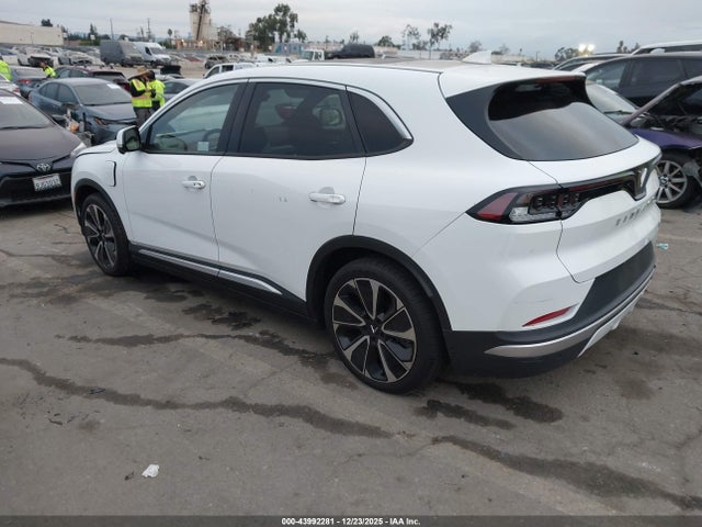 Vinfast Vf 8 Plus 2024 RLLV1AFA0RH004420 Image 3