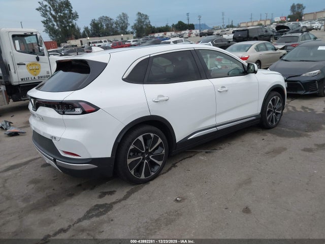 Vinfast Vf 8 Plus 2024 RLLV1AFA0RH004420 Image 4