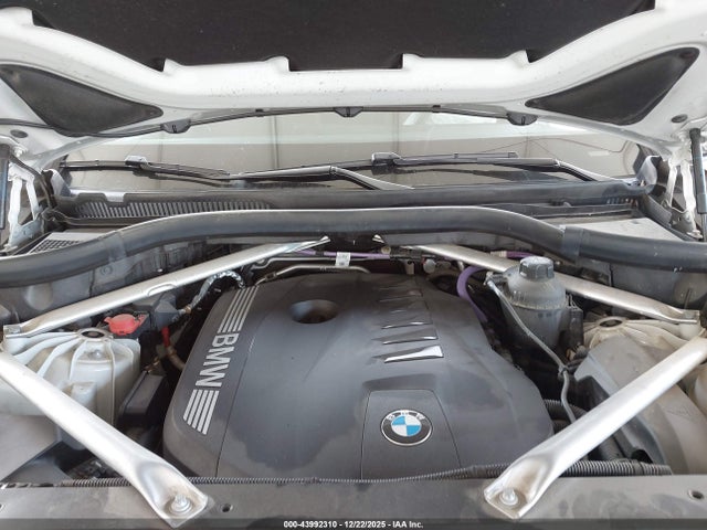 5UX13EU07R9S27678 BMW X5 Sdrive40i