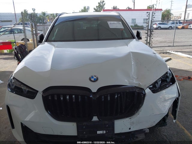 5UX13EU07R9S27678 BMW X5 Sdrive40i
