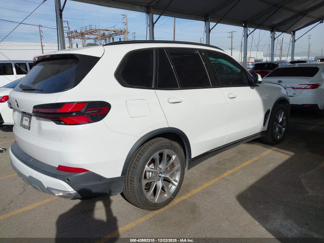 5UX13EU07R9S27678 BMW X5 Sdrive40i