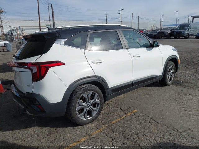 KNDEUCAA3R7494572 KIA SELTOS S