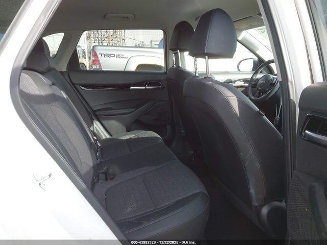 KNDEUCAA3R7494572 KIA SELTOS S