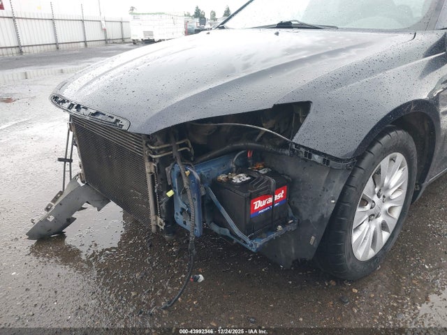 Chrysler 200 LX 2014 1C3CCBAB5EN214111 Image 13