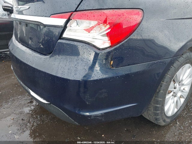 Chrysler 200 LX 2014 1C3CCBAB5EN214111 Image 15
