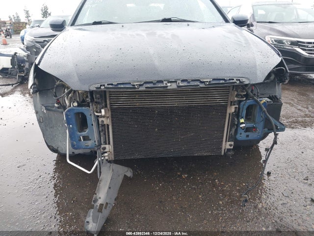 Chrysler 200 LX 2014 1C3CCBAB5EN214111 Image 6