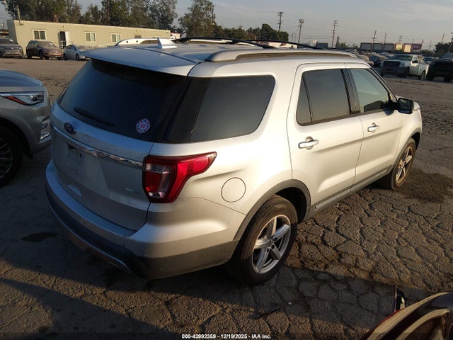 Ford EXPLORER XLT 2016 1FM5K8D80GGB53456 Image 4