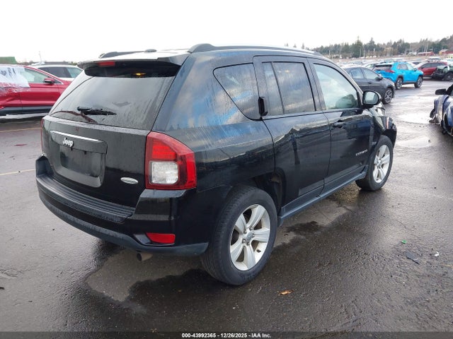 Jeep Compass Latitude 4x4 2017 1C4NJDEB0HD154586 Image 4