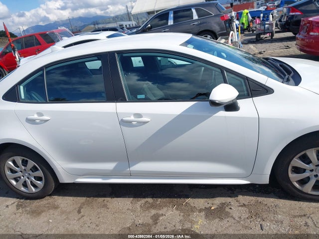 Toyota COROLLA LE 2020 5YFEPRAE4LP053052 Image 14