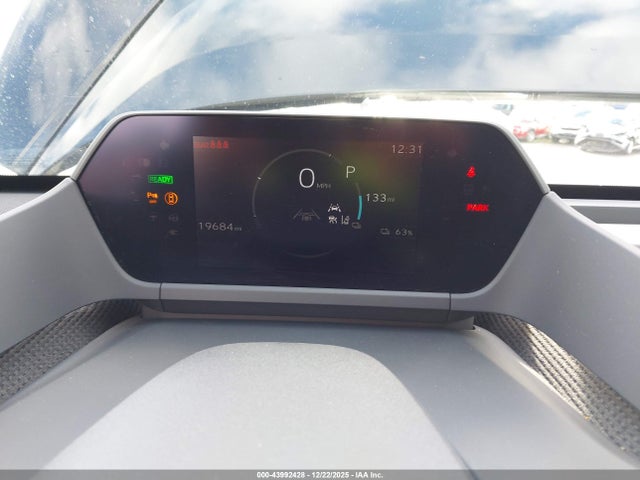 Toyota BZ4X XLE 2024 JTMABACA6RA077276 Image 7