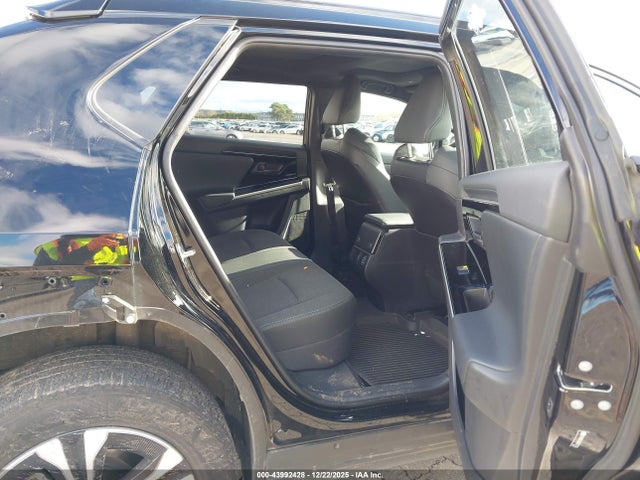 Toyota BZ4X XLE 2024 JTMABACA6RA077276 Image 8