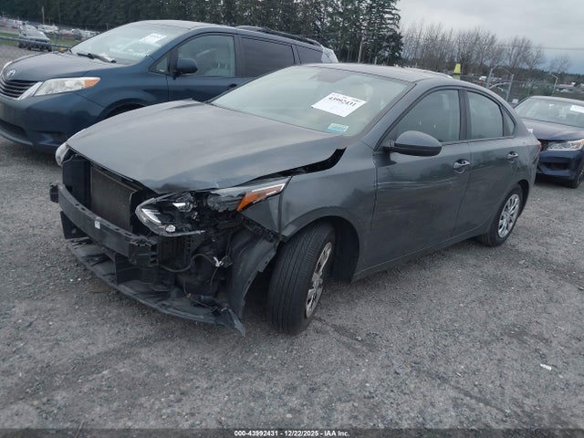KIA FORTE FE 2020 3KPF24AD0LE168472 Image 2