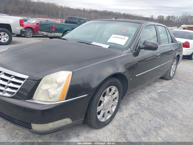 2009 CADILLAC DTS 1G6KD57Y79U136186 Photo 1