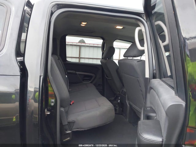 1N6AA0EC1FN513609 Nissan Titan Pro-4x/s/sl/sv