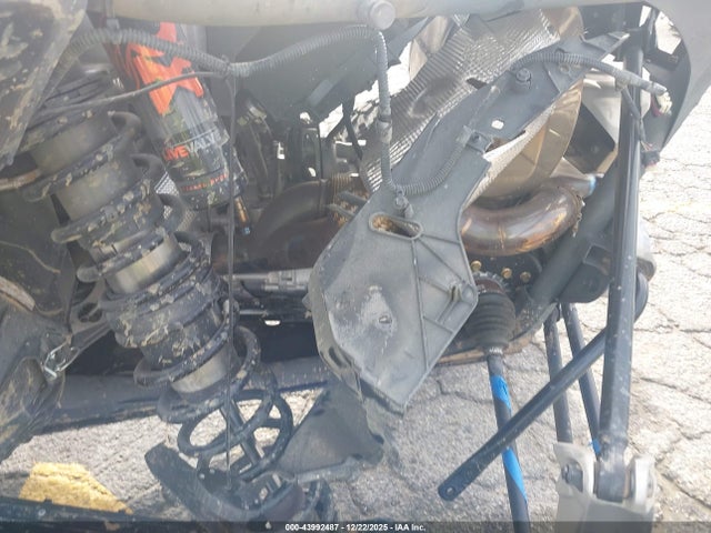 3JB8XAT46RE004645 Can-Am Maverick R X Rs